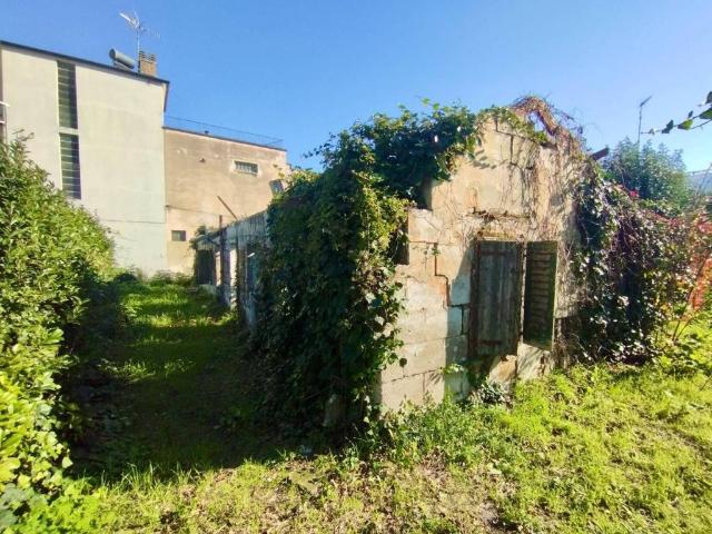 Rustico in vendita a Monfalcone, Friuli-Venezia Giulia