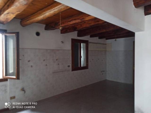 Rustico in vendita a Monfumo, Veneto