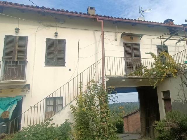 Rustico in vendita a Piemonte, Asti