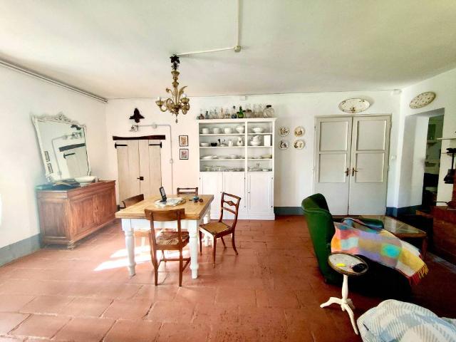 Rustico in vendita a Unione dei comuni Savena-Idice, Monghidoro