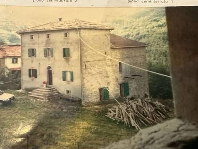 Rustico in vendita a Piamaggio, Monghidoro