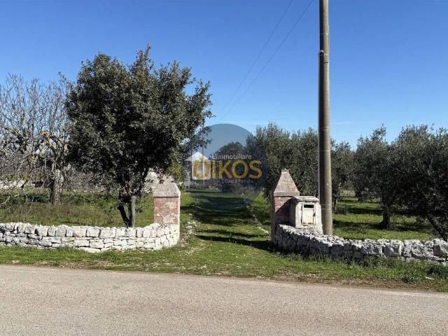 Rustico in vendita a Santa Lucia, Puglia