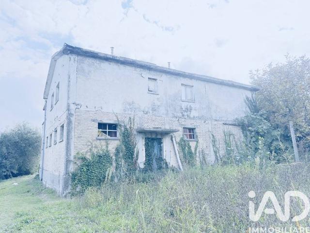 Rustico in vendita a Stella, Marche