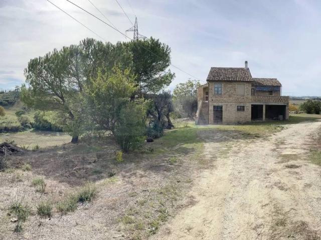 Rustico in vendita a Stella, Marche