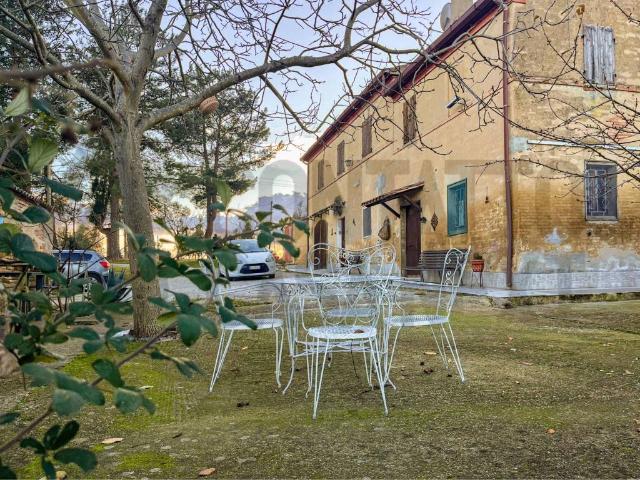 Rustico in vendita a Marche, Ancona