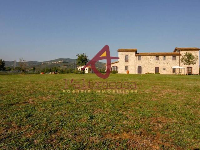 Rustico in vendita a Montevettolini, Toscana