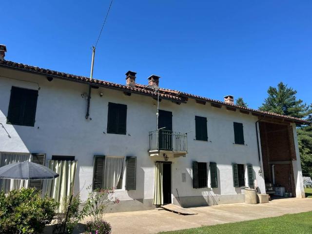 Rustico in vendita a Piemonte, Asti