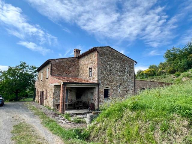 Rustico in vendita a Zona Industriale Comiti, Montaione