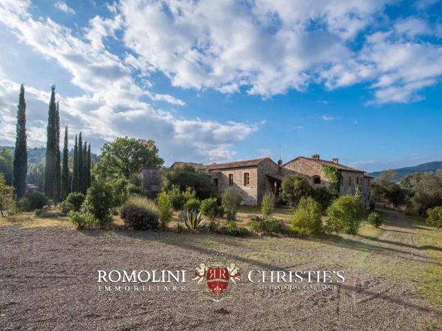 Rustico in vendita a Montalcino, Toscana