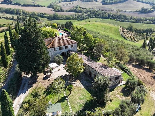 Rustico in vendita a San Giovanni d'Asso, Montalcino