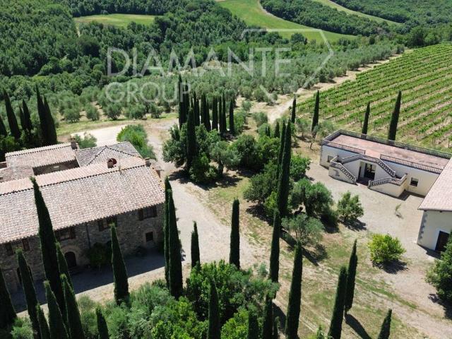 Rustico in vendita a Montalcino, Toscana