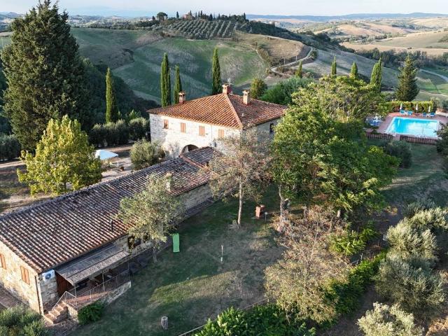 Rustico in vendita a Montalcino, Siena