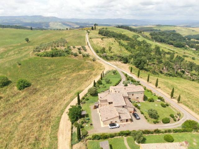 Rustico in vendita a Vergelle, Montalcino