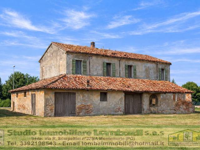 Rustico in vendita a Montale Alto, Montale