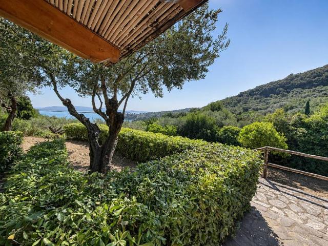 Rustico in vendita a Monte Argentario, Pozzarello