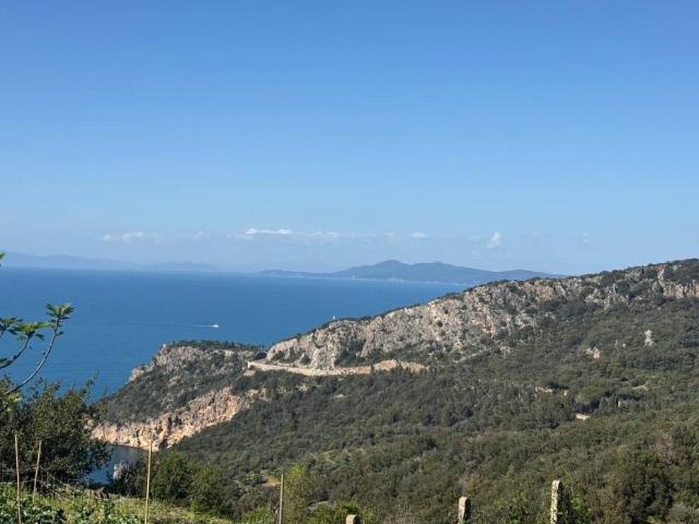 Rustico in vendita a Monte Argentario, Porto Santo Stefano