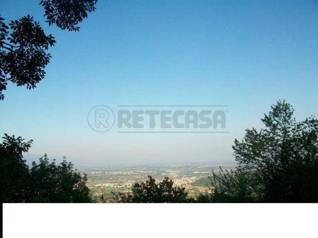 Rustico in vendita a Monte Di Malo, Veneto