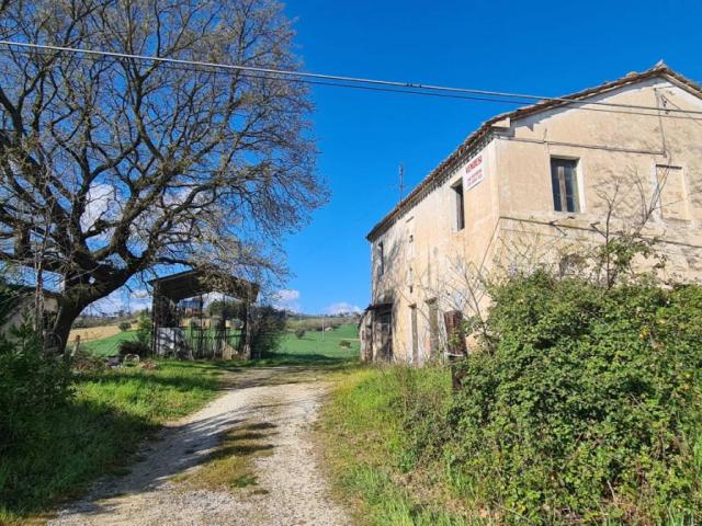 Rustico in vendita a Marche, Ancona