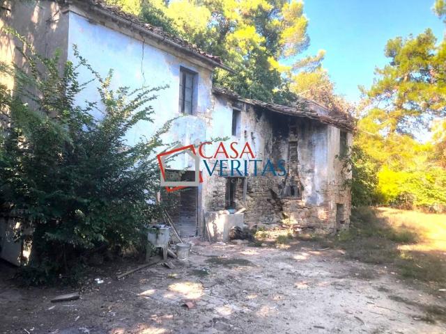 Rustico in vendita a Marche, Ancona