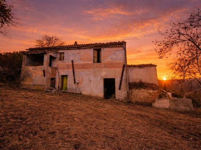 Rustico in vendita a Marche, Ancona