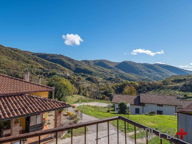 Rustico in vendita a Monte San Giovanni In Sabina, Lazio