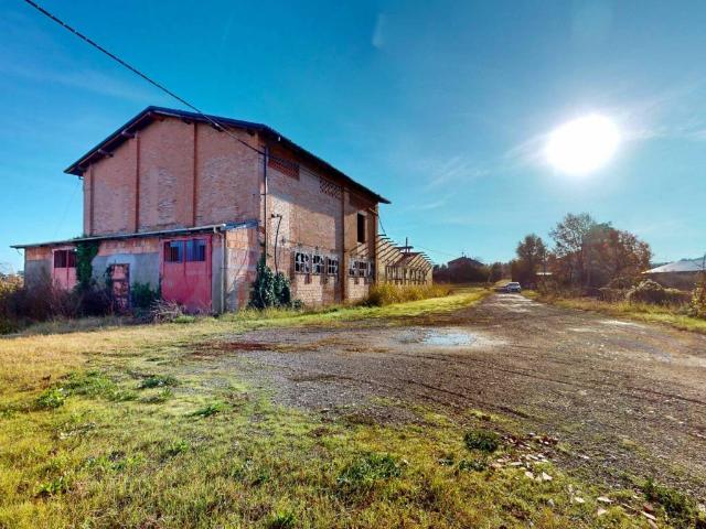 Rustico in vendita a Unione dei comuni Valli del Reno, Lavino e Samoggia, Monte San Pietro
