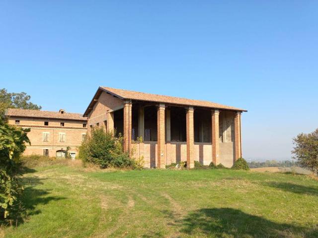Rustico in vendita a Unione dei comuni Valli del Reno, Lavino e Samoggia, Monte San Pietro