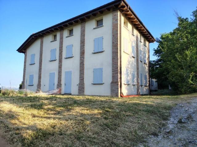 Rustico in vendita a Unione dei comuni Valli del Reno, Lavino e Samoggia, Monte San Pietro