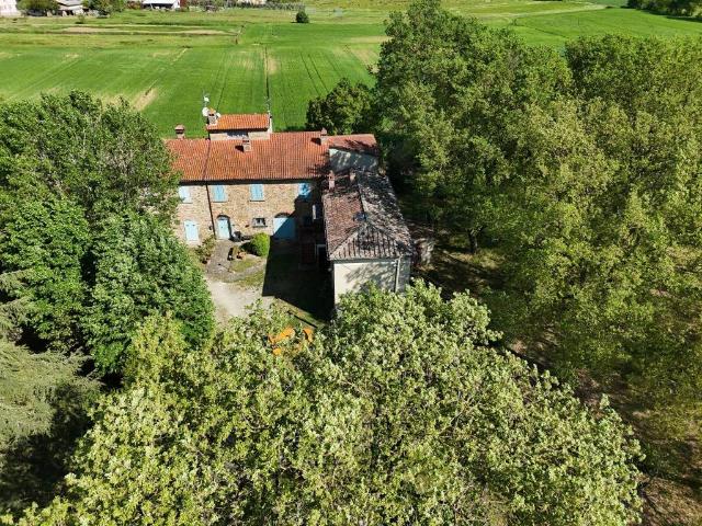 Rustico in vendita a Monte San Savino, Toscana