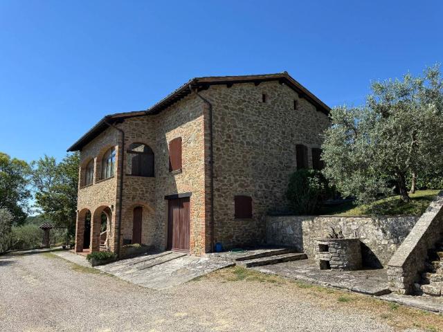 Rustico in vendita a Monte San Savino, Toscana