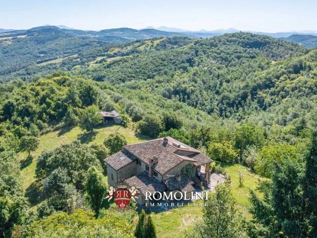 Rustico in vendita a Monte Santa Maria Tiberina, Umbria
