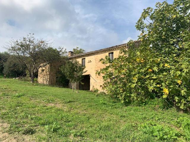 Rustico in vendita a Marche, Fermo