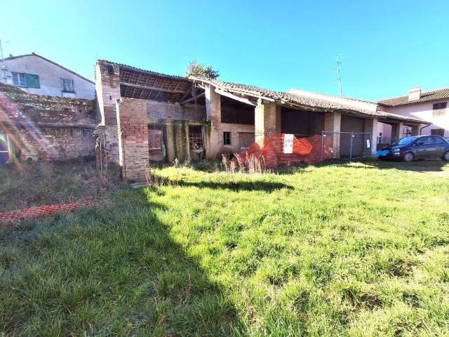 Rustico in vendita a Montebello Della Battaglia, Lombardia