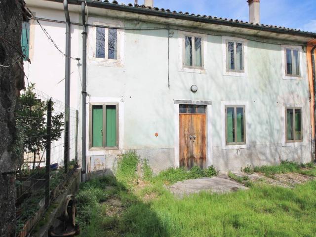 Rustico in vendita a Montebello Vicentino, Veneto
