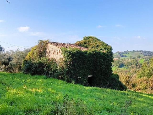 Rustico in vendita a Montebuono, Lazio