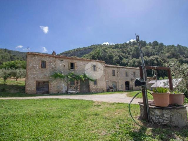 Rustico in vendita a Montebuono, Lazio