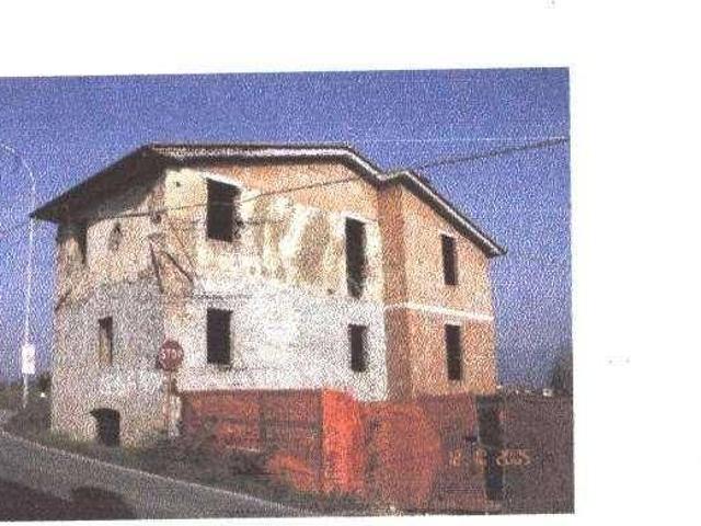 Rustico in vendita a San Salvatore, Montecarlo