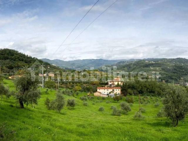 Rustico in vendita a Montecatini Alto, Montecatini Terme