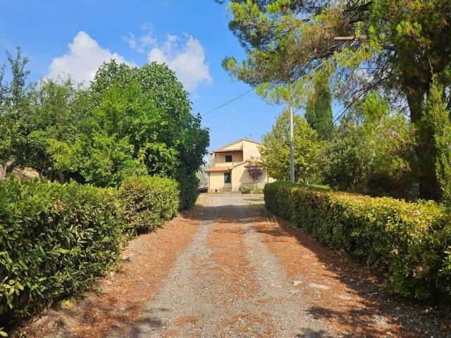 Rustico in vendita a Ligia, Montecatini Val di Cecina