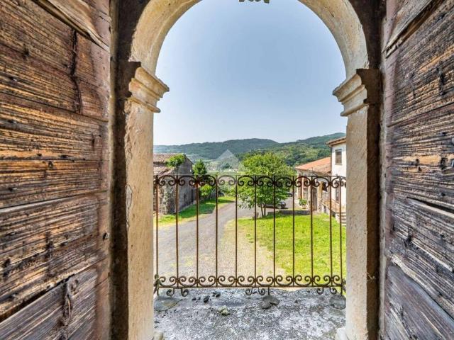 Rustico in vendita a Montecchia Di Crosara, Veneto