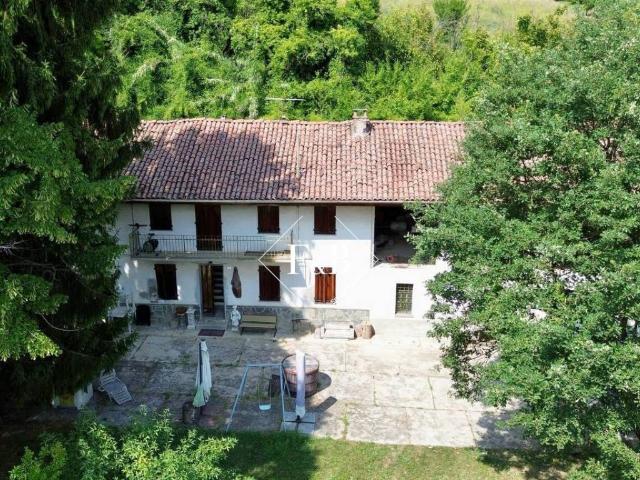Rustico in vendita a Piemonte, Asti