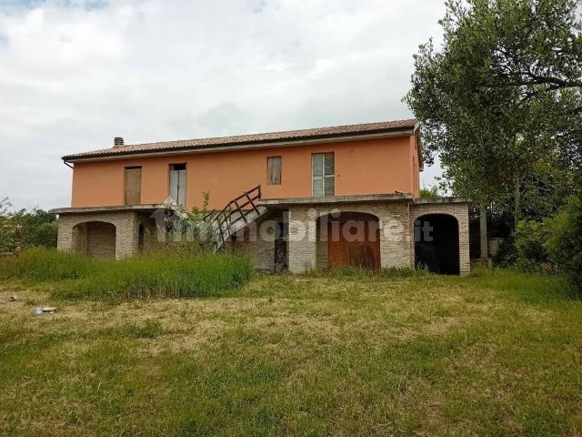 Rustico in vendita a Marche, Macerata