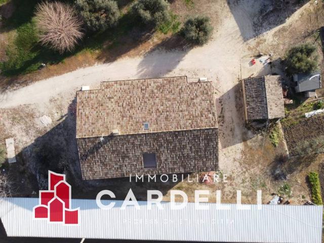 Rustico in vendita a Marche, Macerata