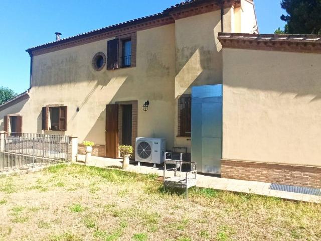 Rustico in vendita a Marche, Macerata