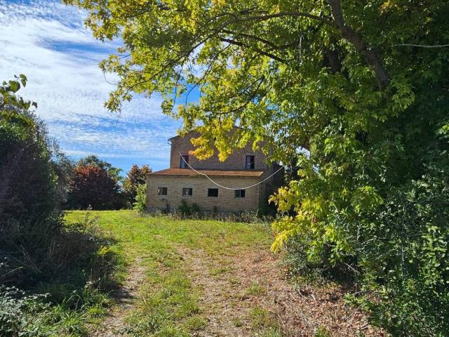 Villa Indipendente in vendita a Marche, Macerata