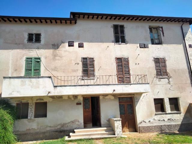 Rustico in vendita a Montefalco, Umbria