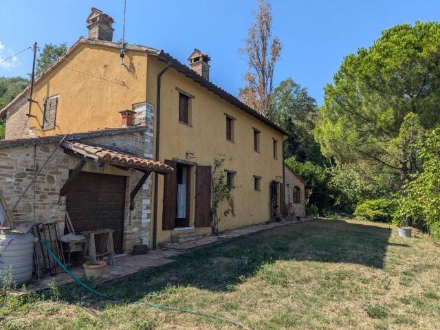 Rustico in vendita a Marche, Pesaro E Urbino