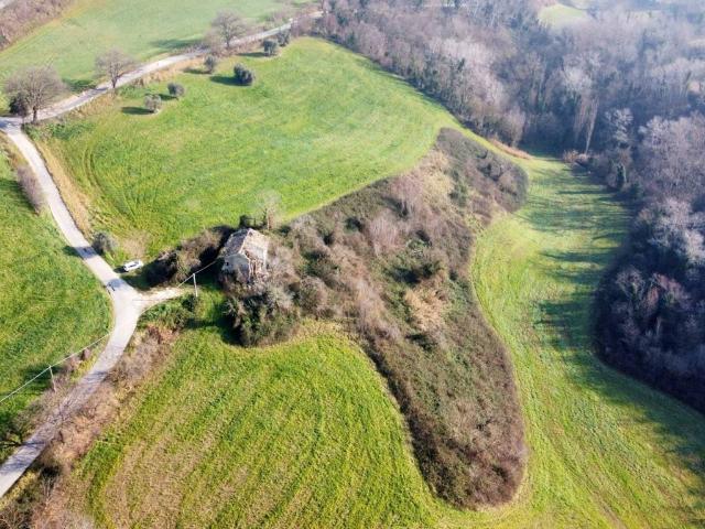 Rustico in vendita a Marche, Pesaro E Urbino