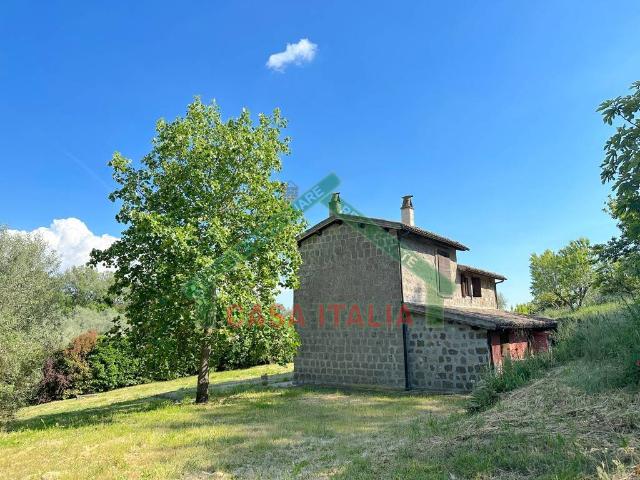 Rustico in vendita a Le Mosse, Montefiascone