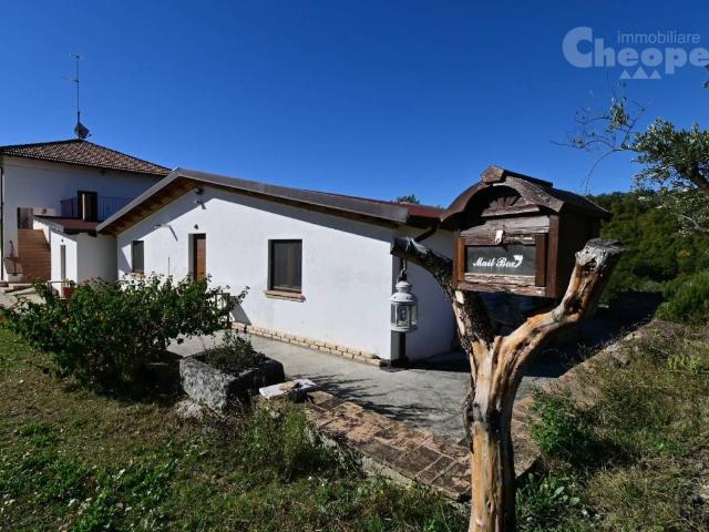 Rustico in vendita a Montefino, Abruzzo